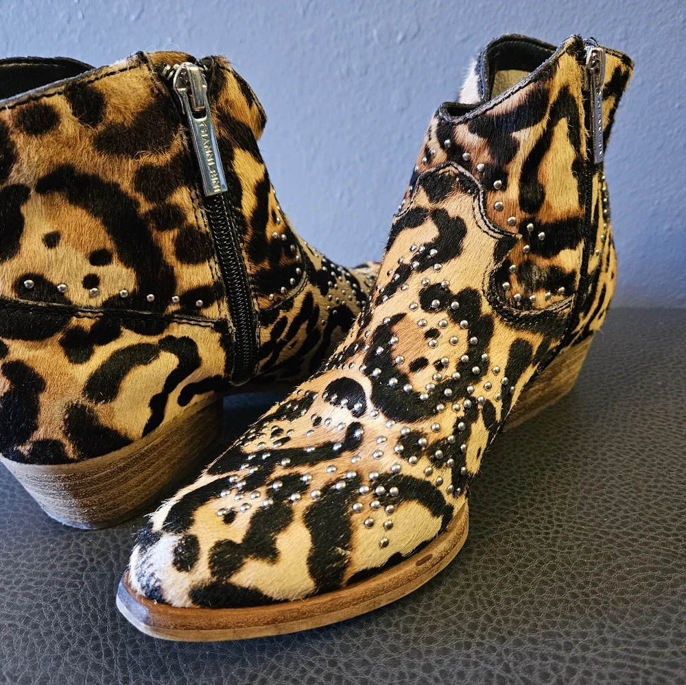 Gianni Bini Tinslea Ankle‎ Boots Womens Size 5.5 Animal Print Calf Hair Leopard